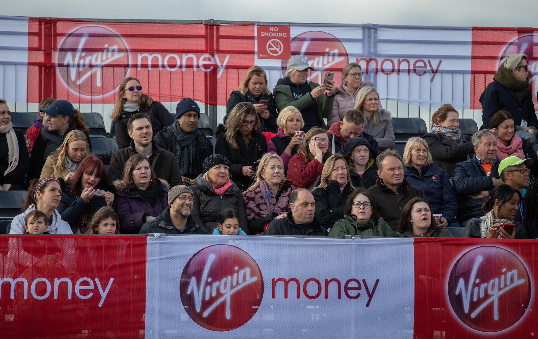 London Marathon 2019: Eliud Kipchoge lập kỷ lục mới, Brigid Kosgei lật đổ ngôi hậu London Marathon 2019: Eliud Kipchoge lập kỷ lục mới, Brigid Kosgei lật đổ ngôi hậu